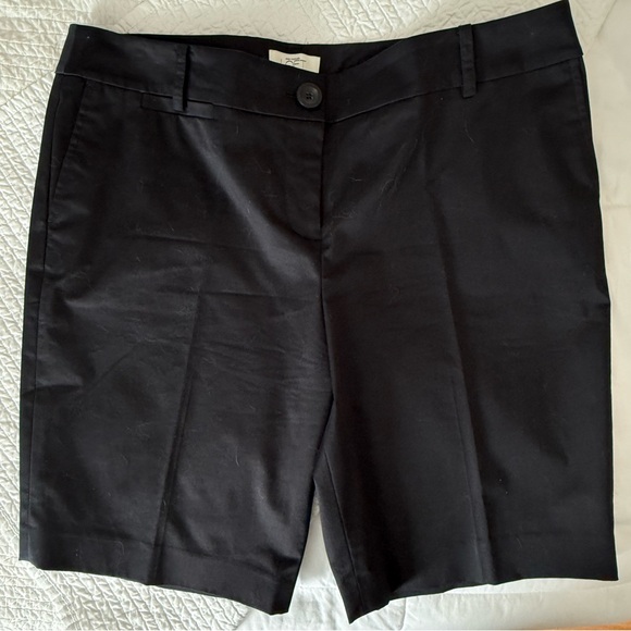Ann Taylor Loft Women's Chino Shorts- 2 Pairs - Tan and Black - Size 12 - Picture 6 of 10